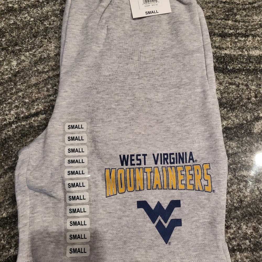 West Virginia Mountaineers  Men's Small Shorts Liv Casual NWT